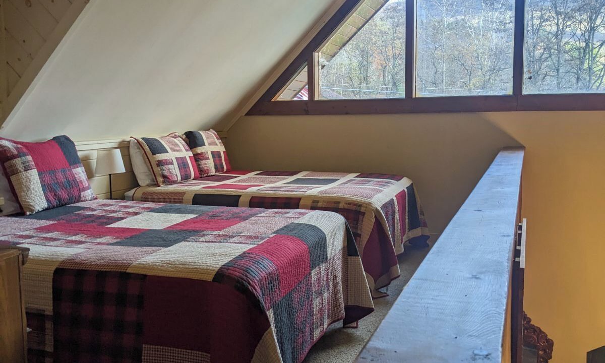 Photo of Bedroom in Gaines