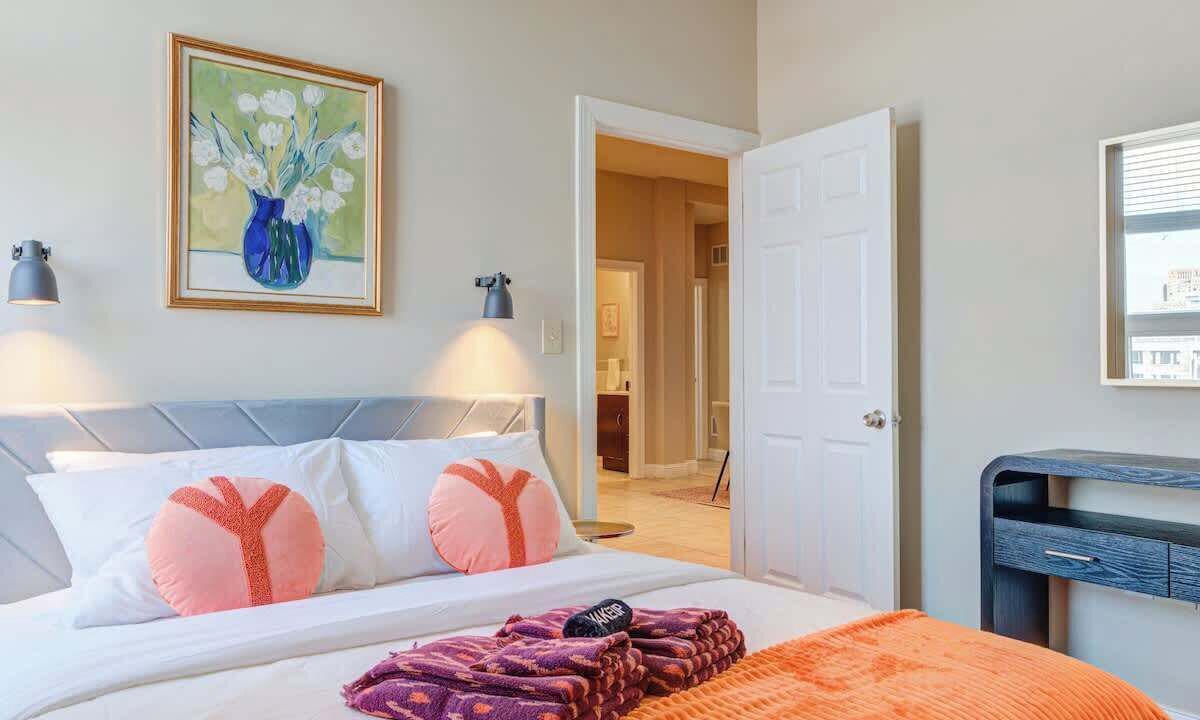Photo of Bedroom in Chinatown