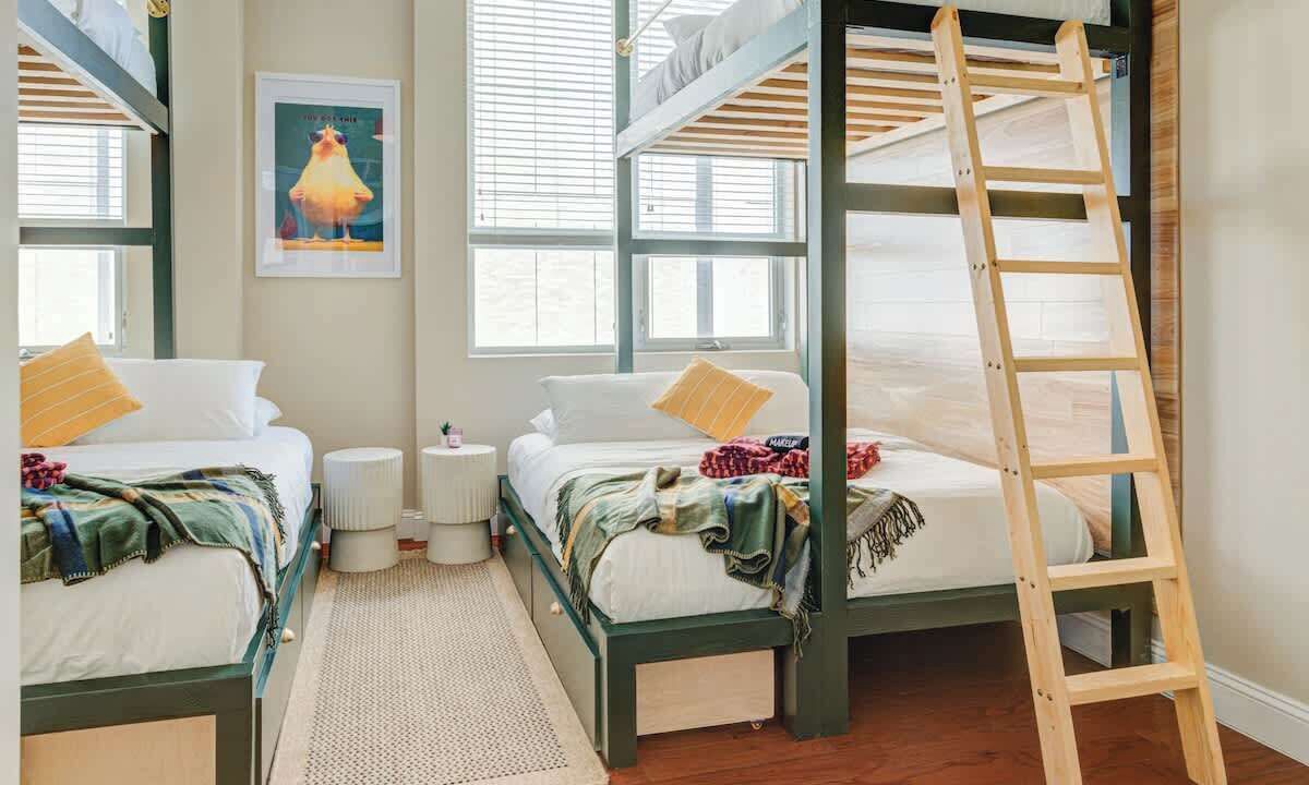 Photo of Bedroom in Chinatown