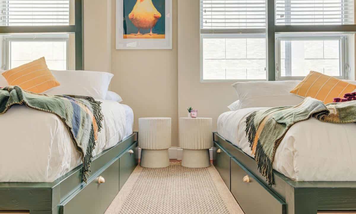 Photo of Bedroom in Chinatown