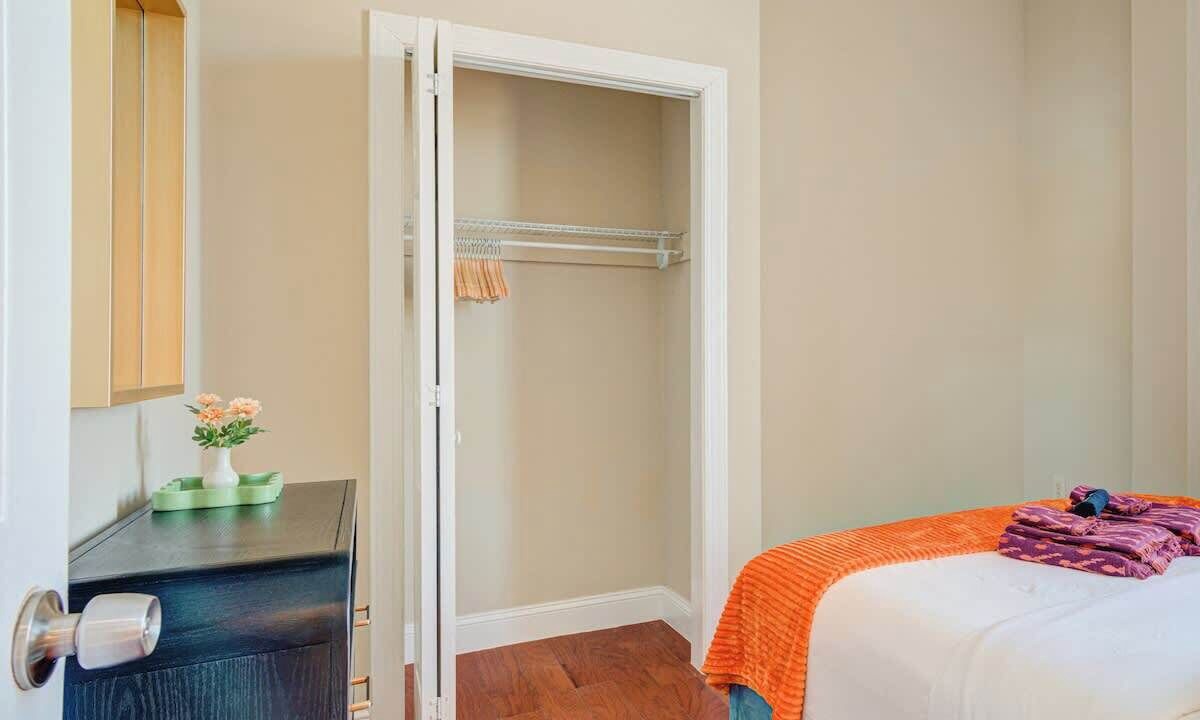 Photo of Bedroom in Chinatown