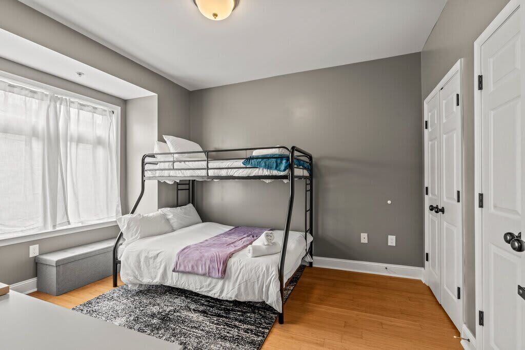 Photo of Bedroom in Point Breeze