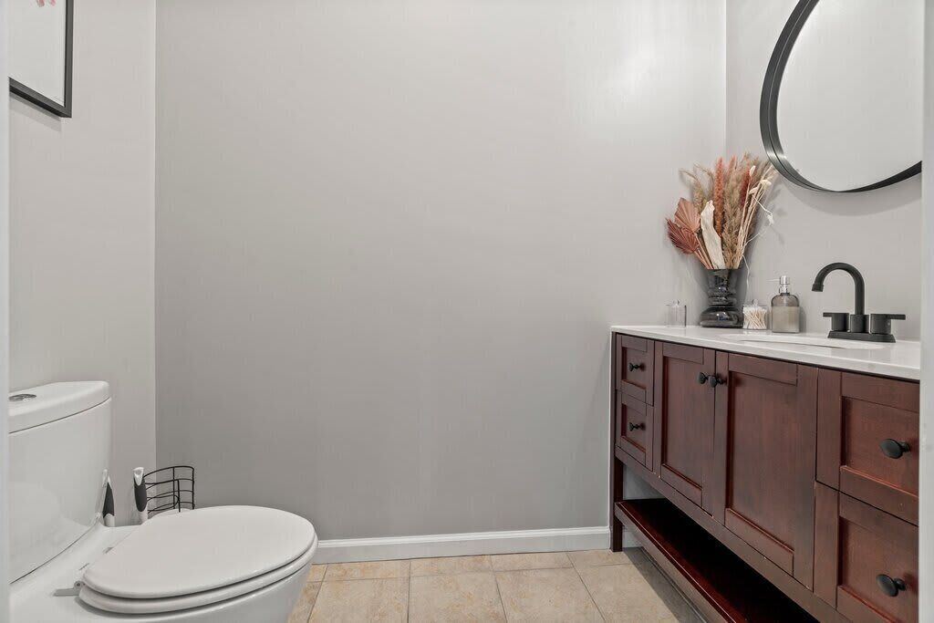 Photo of Bathroom in Point Breeze