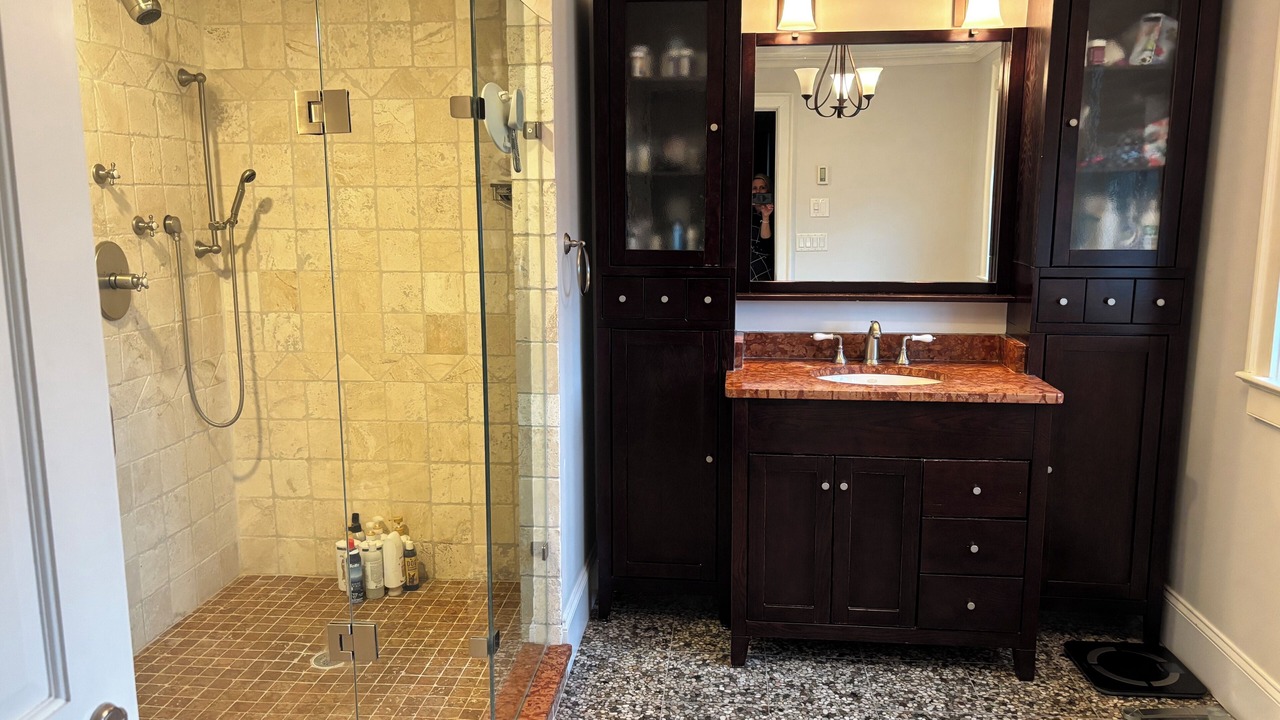 Photo of Bathroom in Avon by the Sea