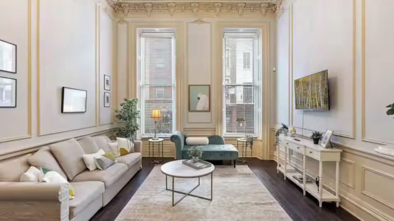 Photo of Livingroom in Center City West