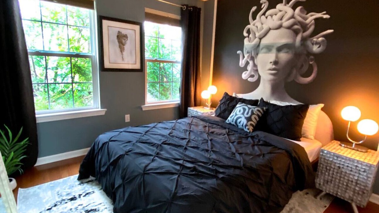 Photo of Bedroom in Graduate Hospital