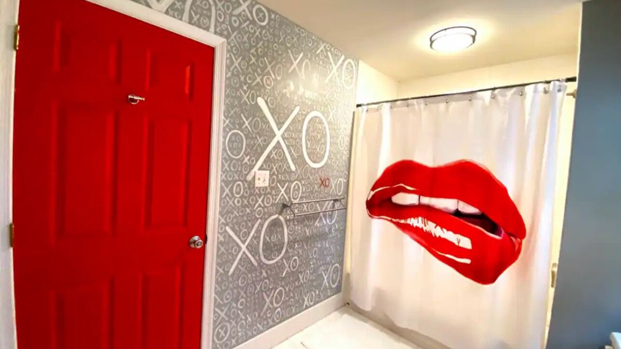 Photo of Bathroom in Graduate Hospital