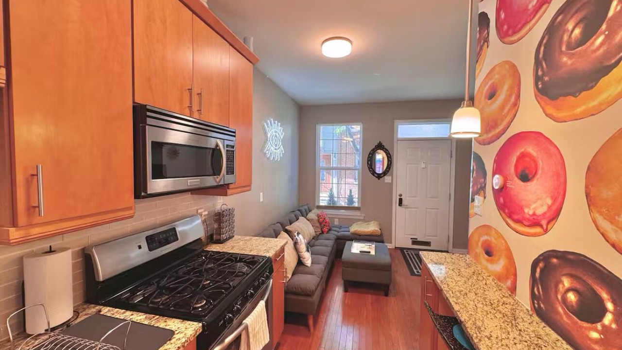 Photo of Kitchen in Graduate Hospital