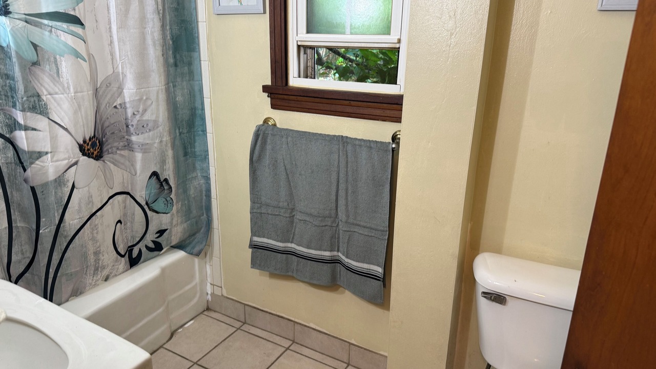 Photo of Bathroom in Marshall-Shadeland