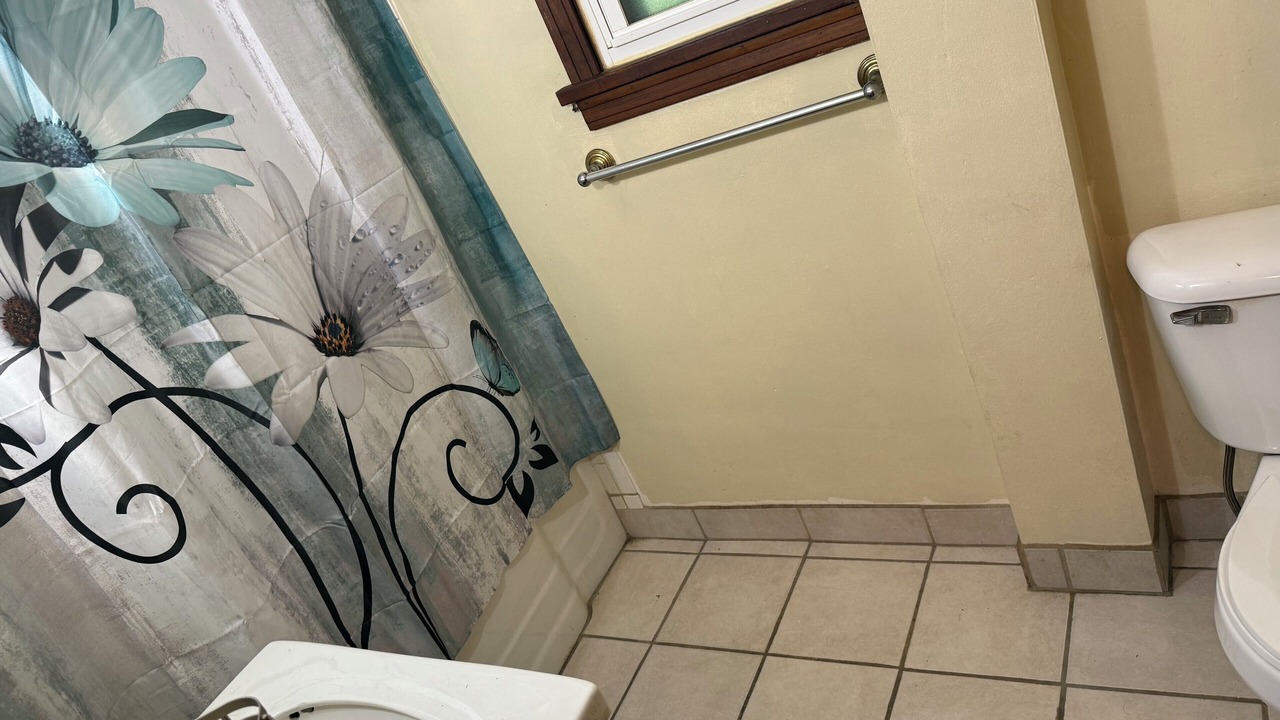 Photo of Bathroom in Marshall-Shadeland