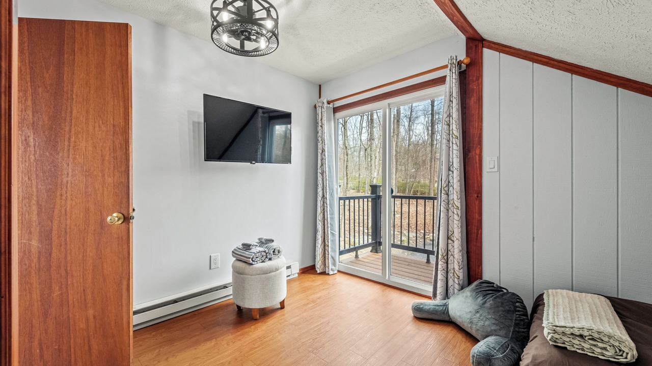 Photo of Bedroom in East Stroudsburg