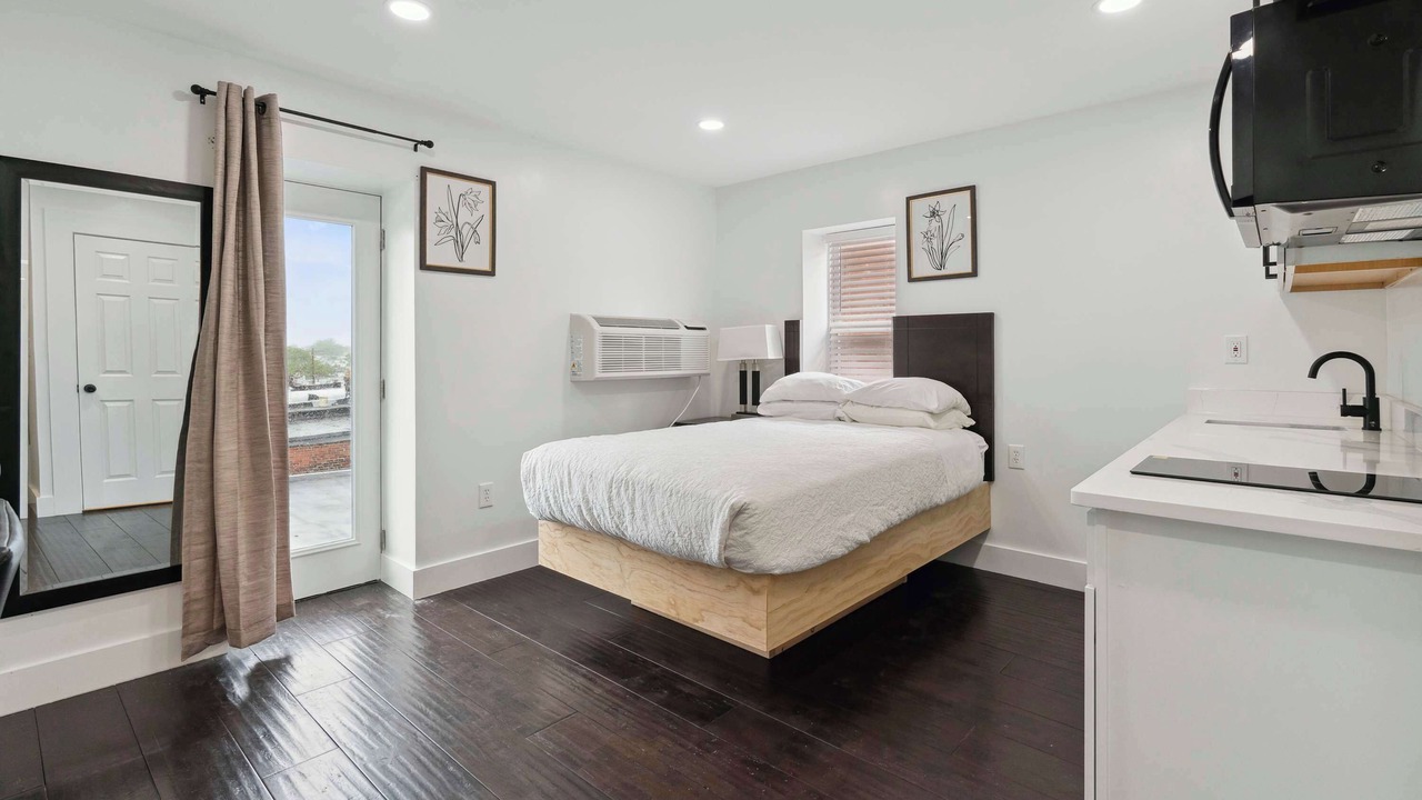 Photo of Bedroom in West Philadelphia