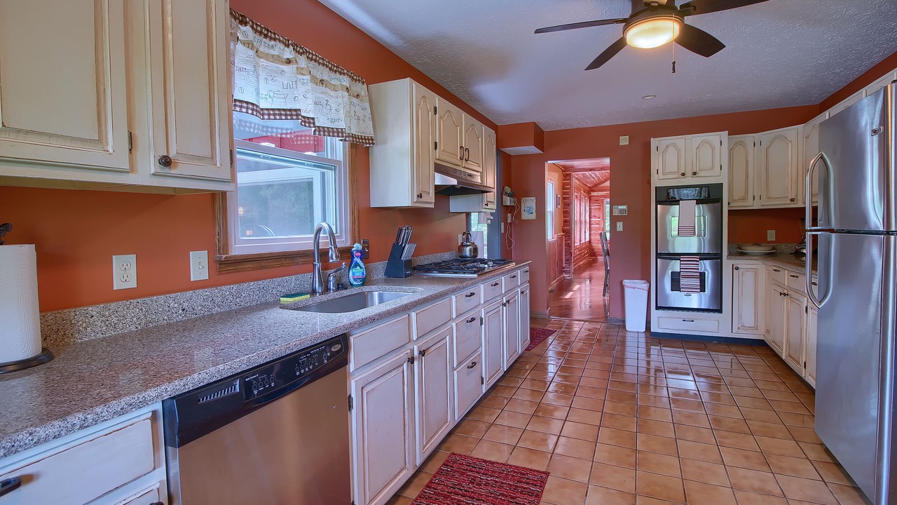 Photo of Kitchen in Logan