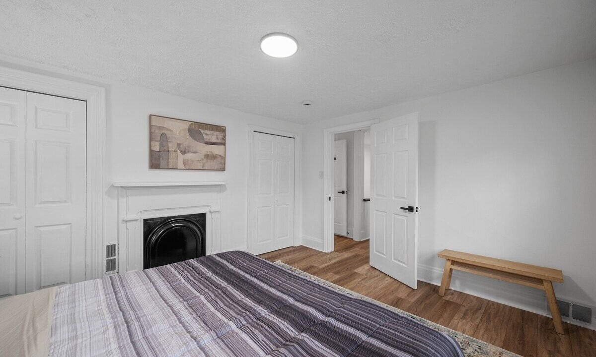 Photo of Bedroom in Bakerstown
