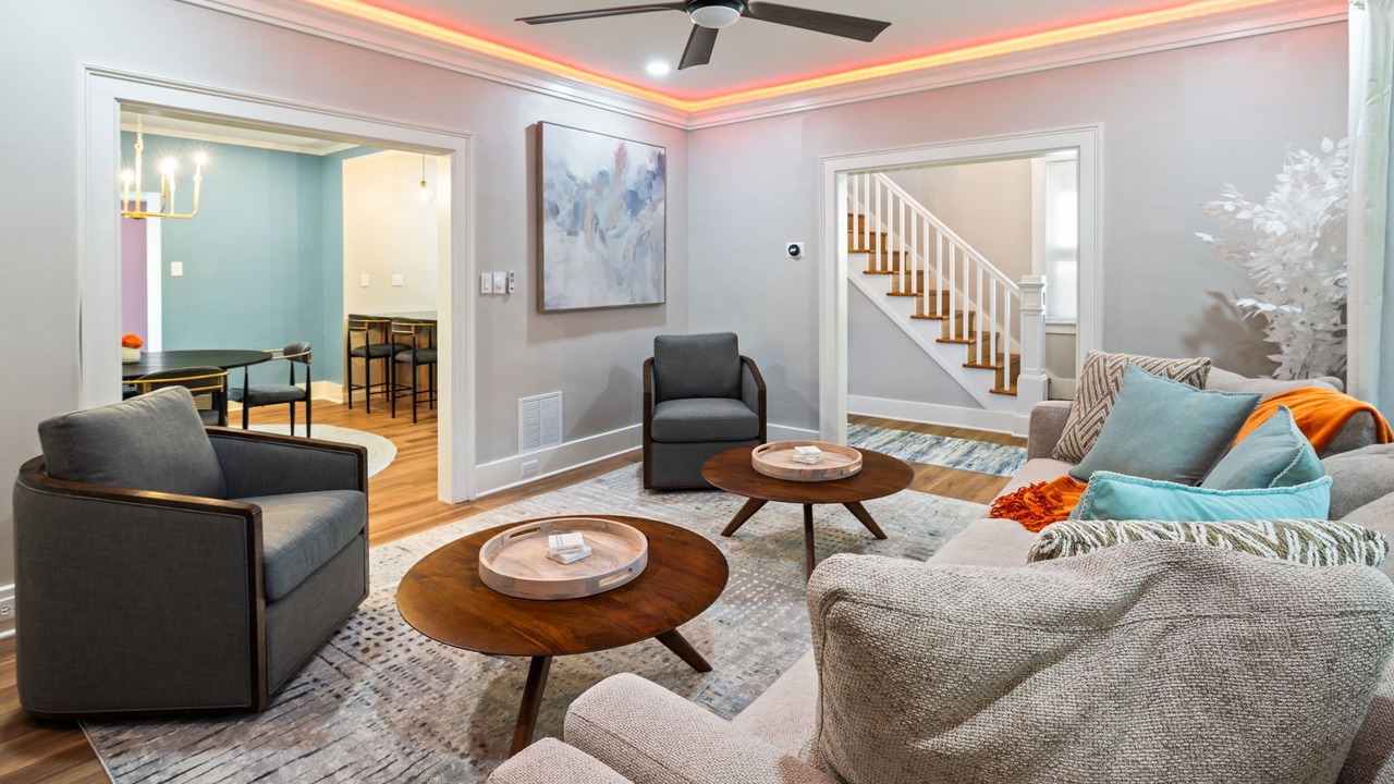Photo of Livingroom in Marshall-Shadeland