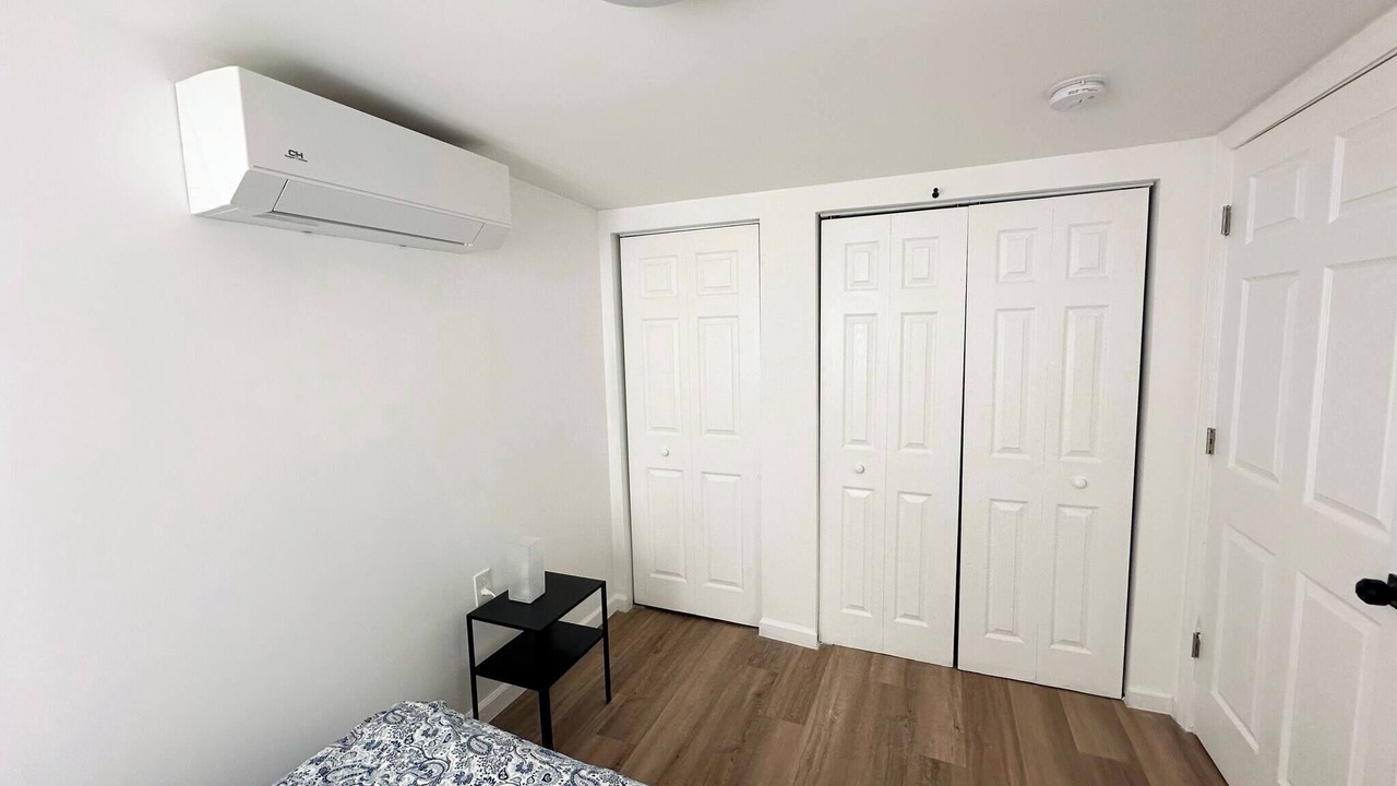 Photo of Bedroom in Ironbound District