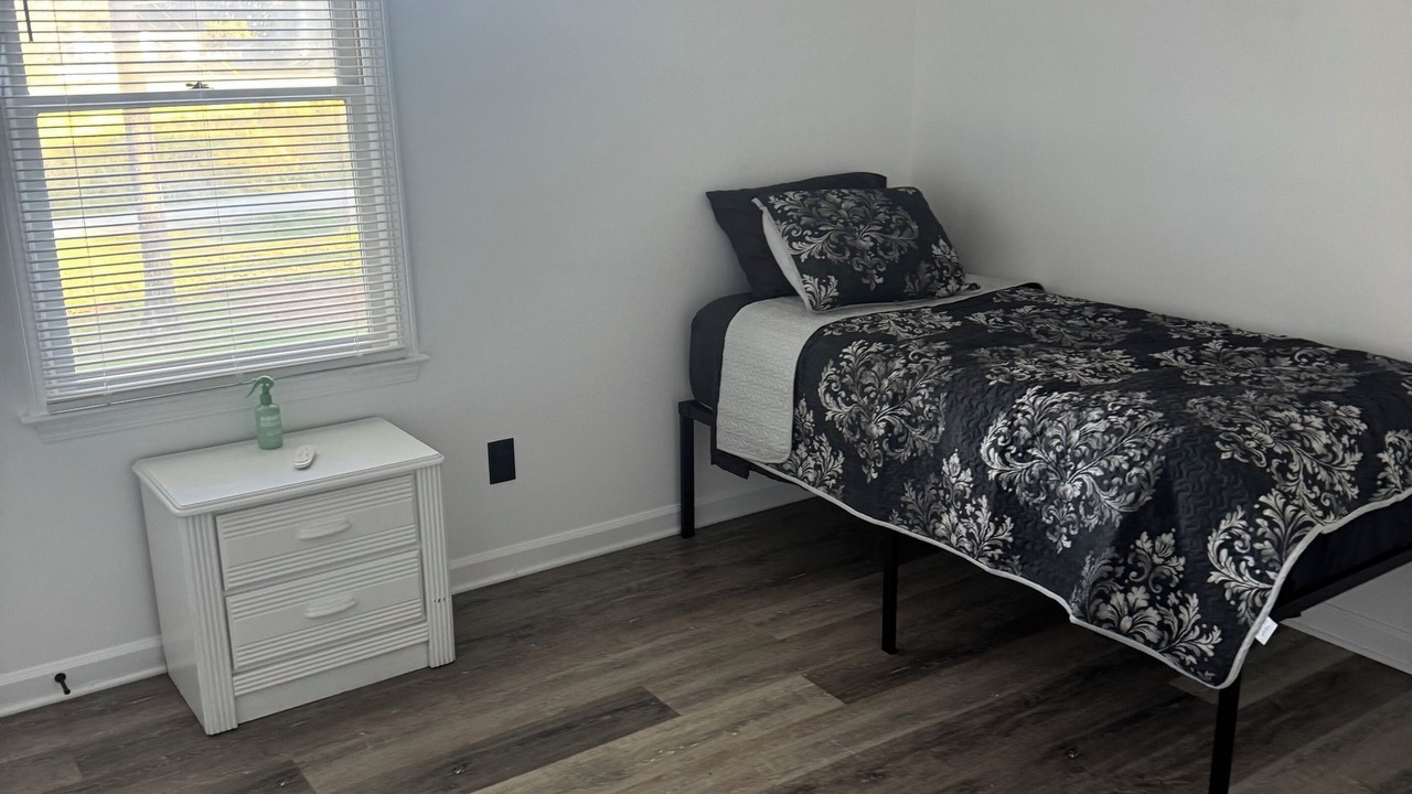 Photo of Bedroom in Auburn
