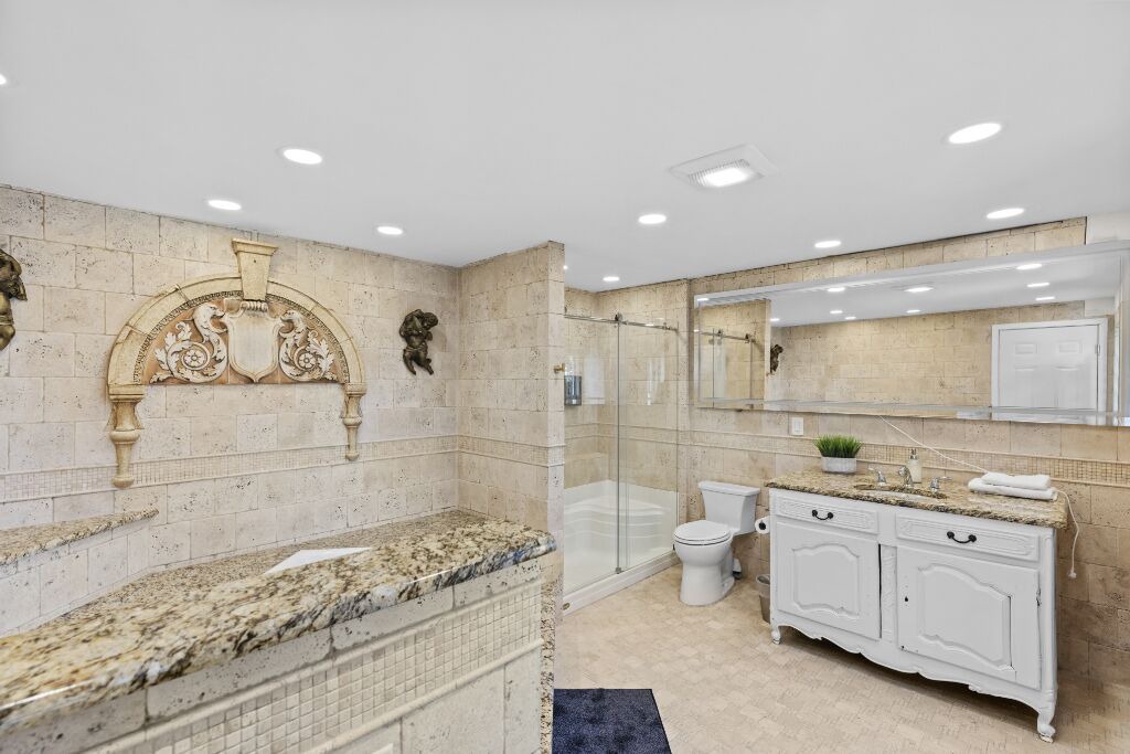 Photo of Bathroom in Mt. Bethel