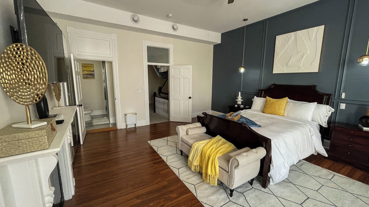 Photo of Bedroom in Downtown Baltimore