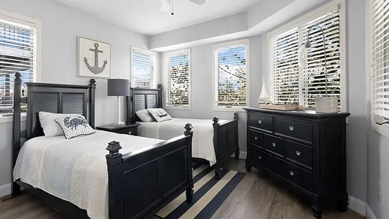 Photo of Bedroom in Avalon