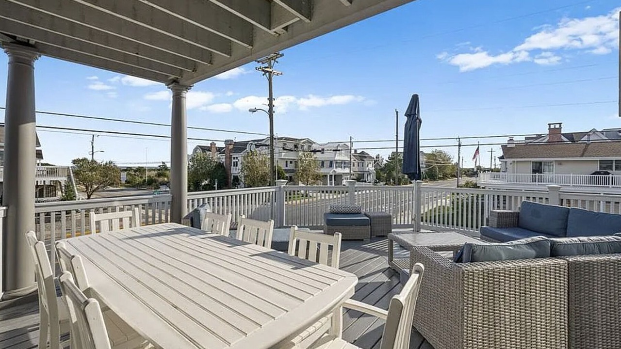 Photo of Outdoor in Avalon
