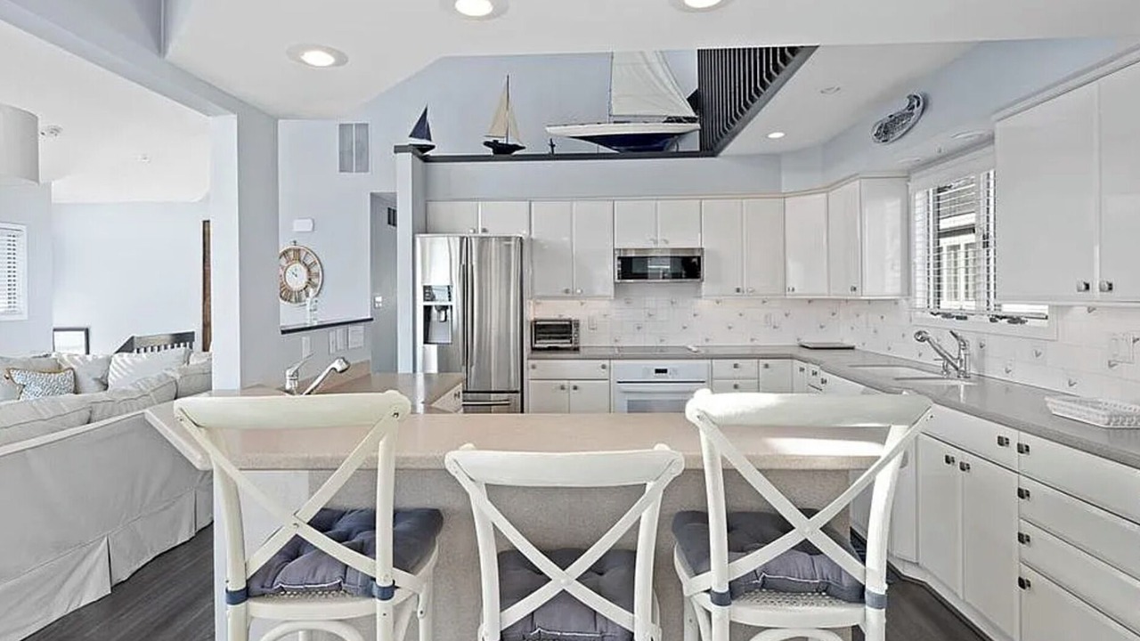 Photo of Kitchen in Avalon