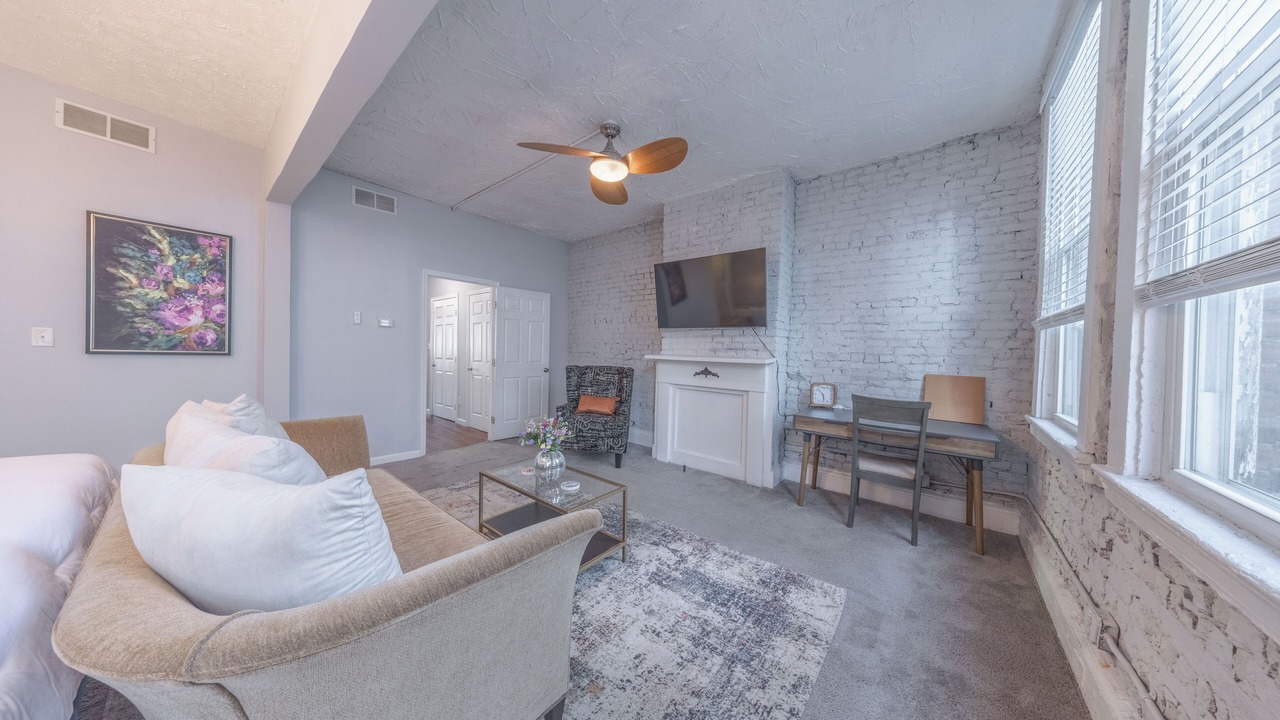 Photo of Livingroom in Central Business District