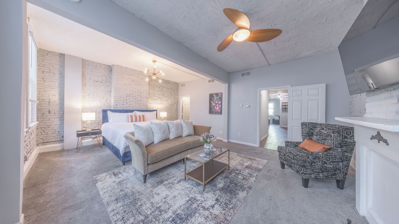 Photo of Bedroom in Central Business District
