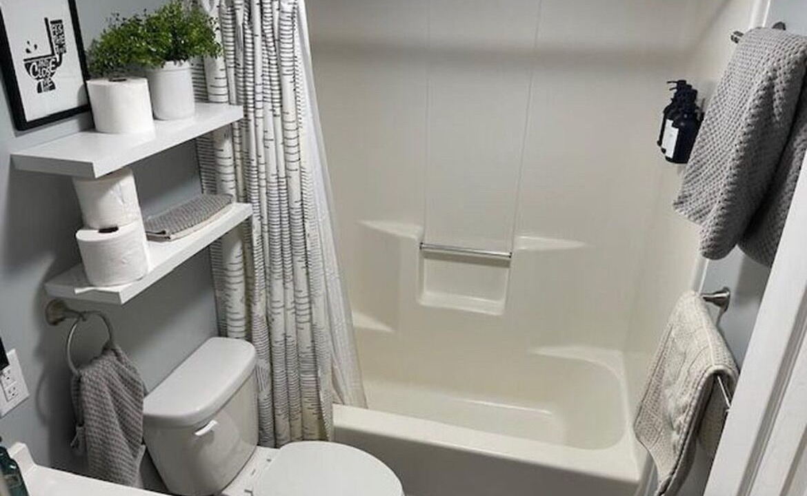 Photo of Bathroom in Claysburg