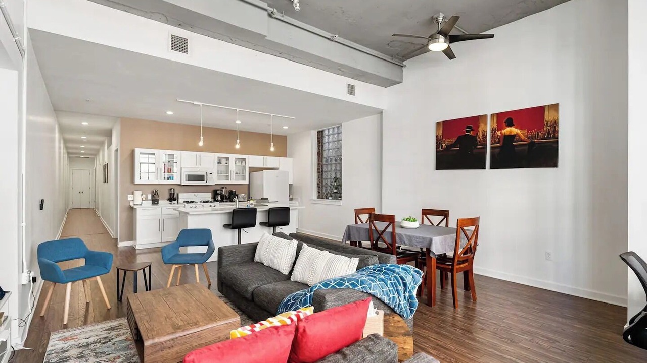 Photo of Livingroom in Cultural District