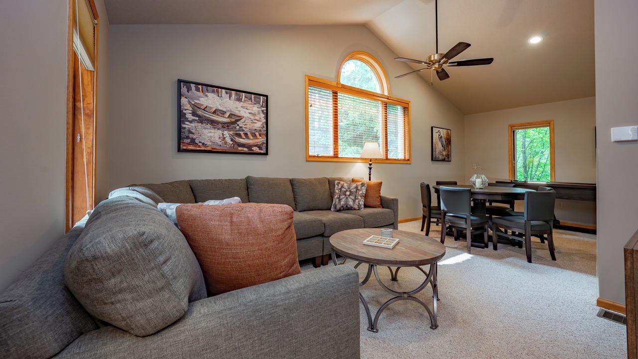 Photo of Livingroom in Mountainside