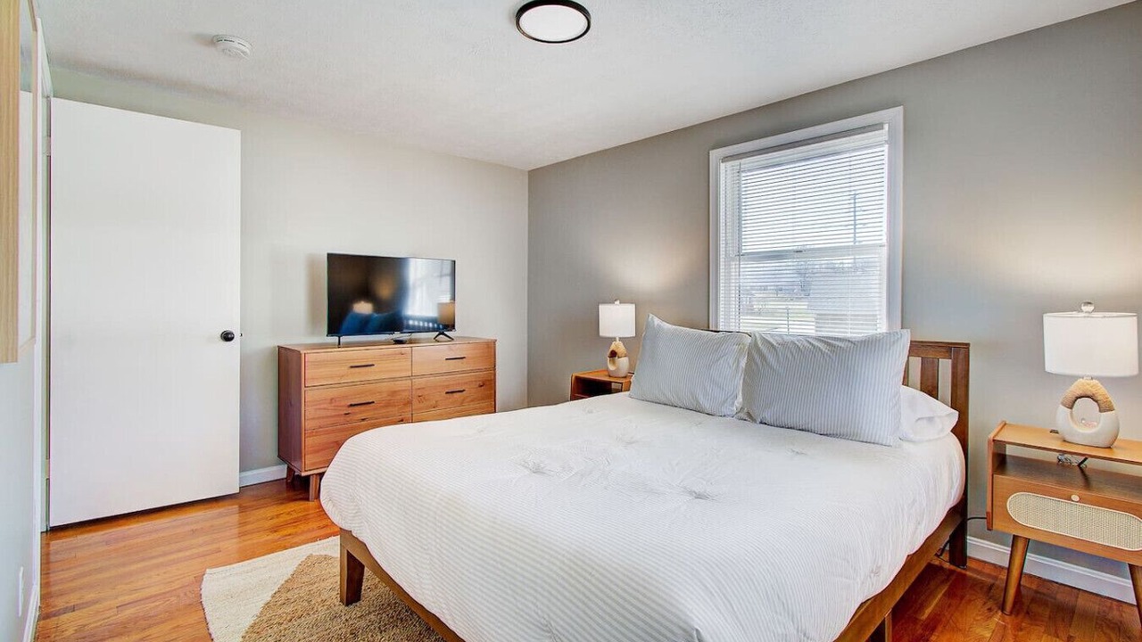 Photo of Bedroom in North Canton