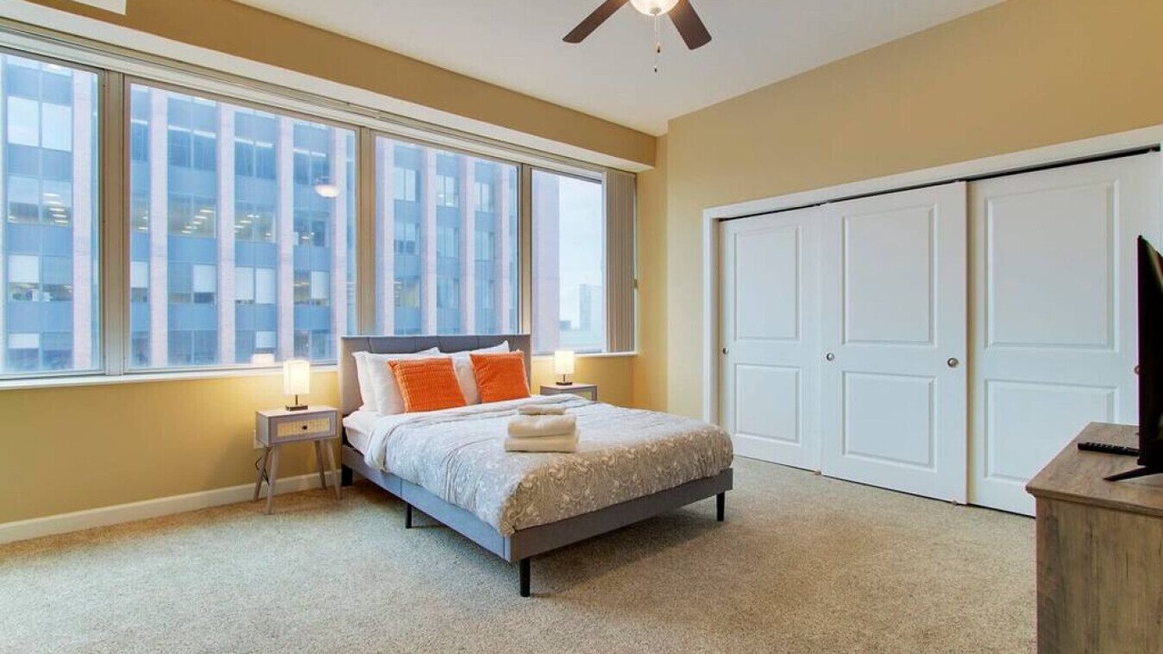 Photo of Bedroom in Gateway District