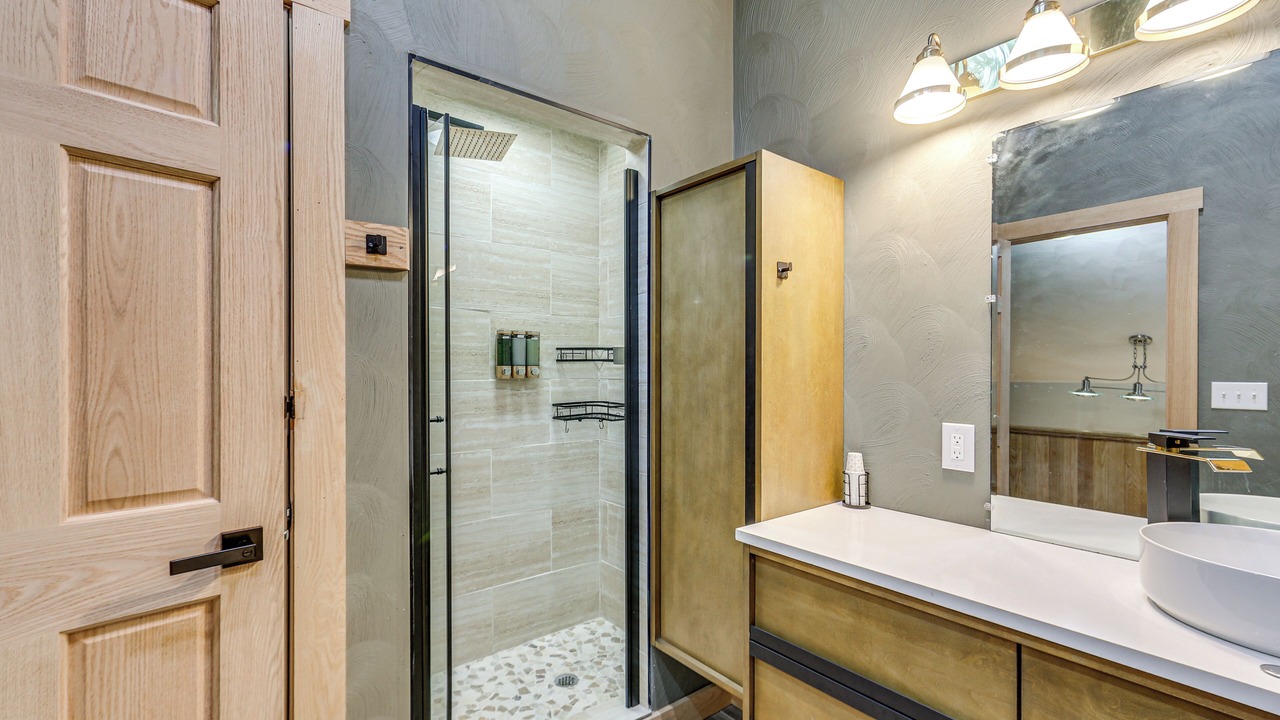 Photo of Bathroom in Normalville