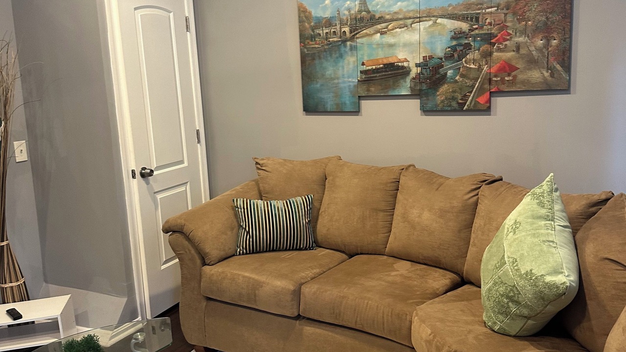 Photo of Livingroom in Franklintown Road