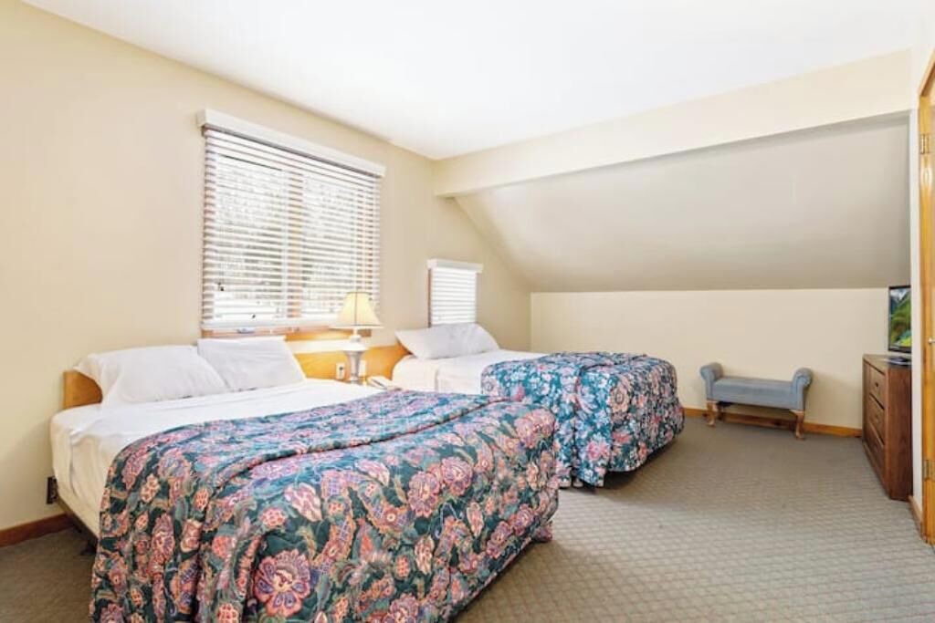Photo of Bedroom in Shawnee On Delaware