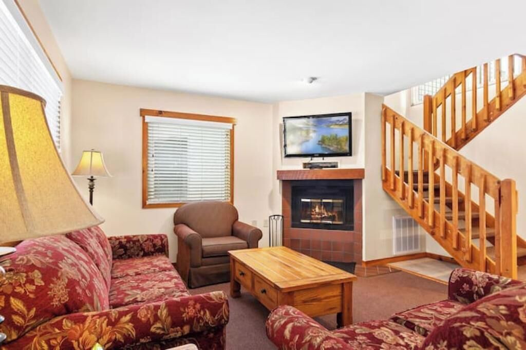Photo of Livingroom in Shawnee On Delaware