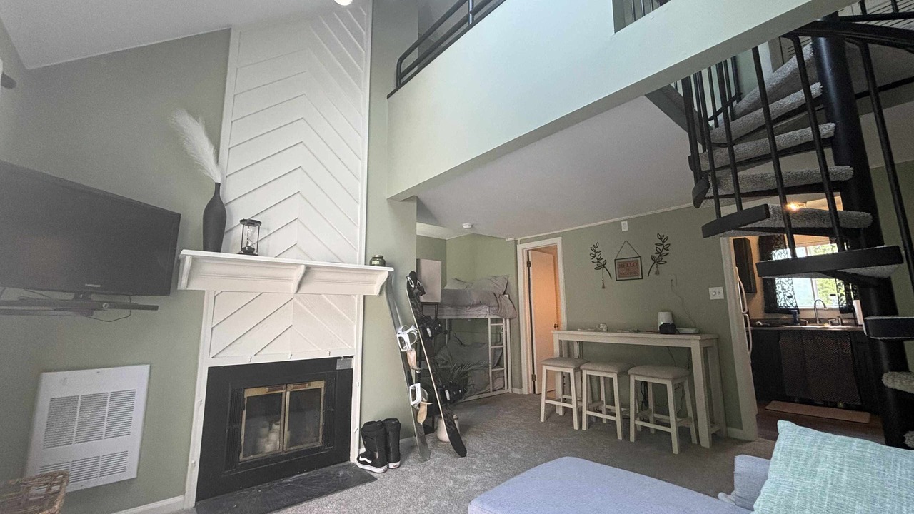 Photo of Livingroom in Claysburg