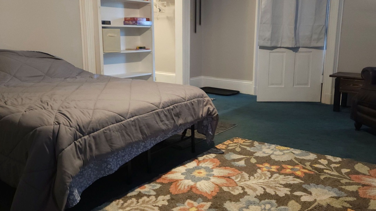 Photo of Bedroom in Girard
