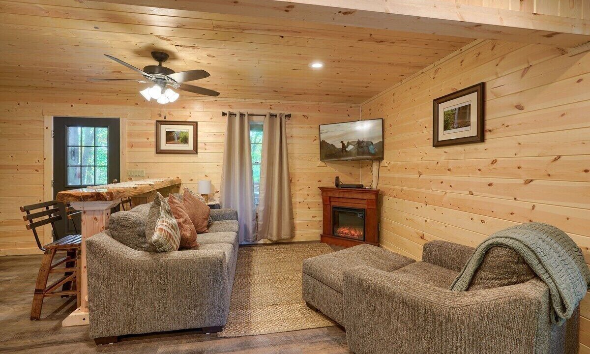 Photo of Livingroom in Rockbridge