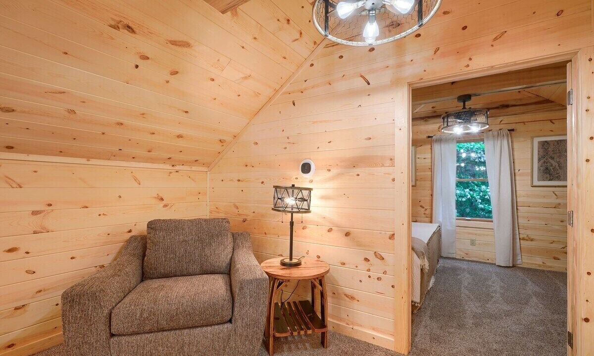 Photo of Others in Rockbridge