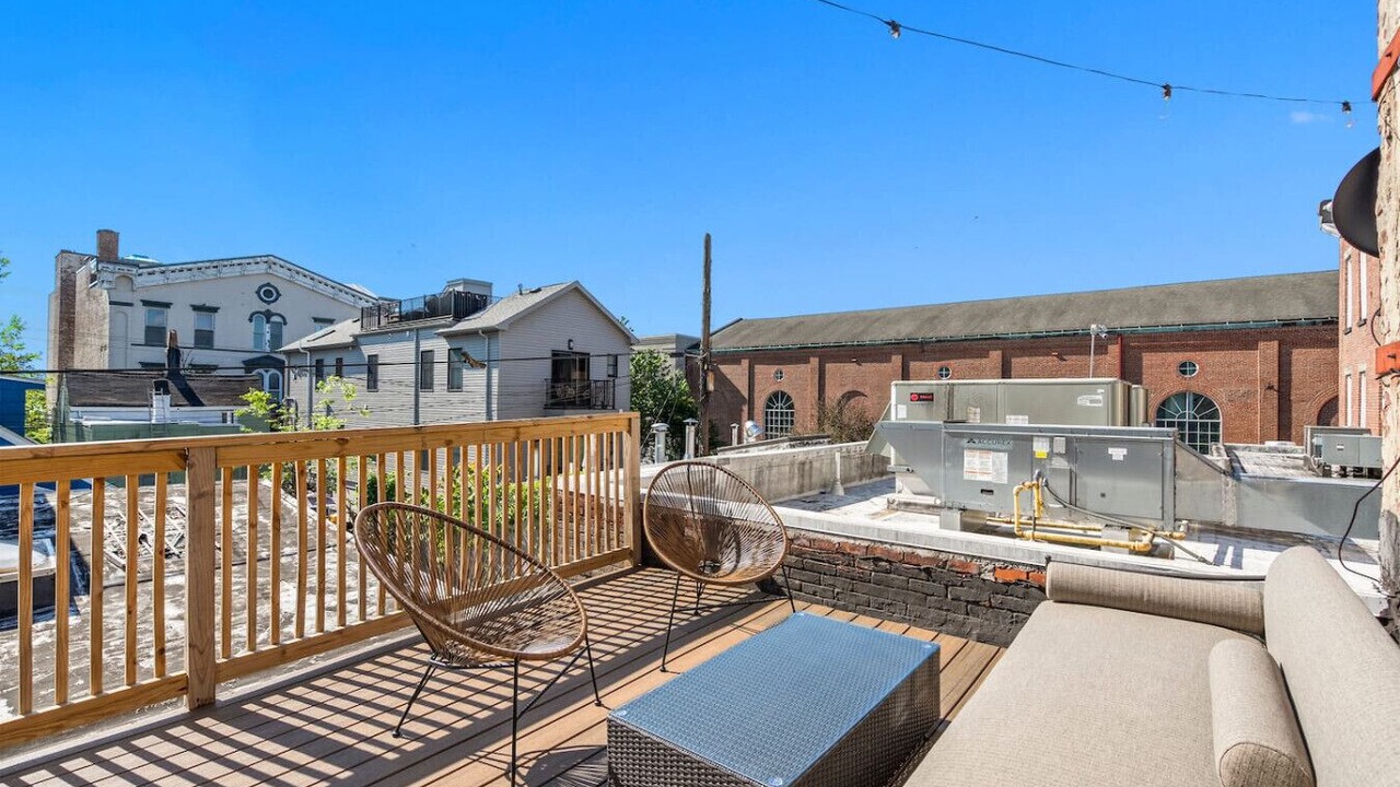 Photo of Patio Balcony in The Heights