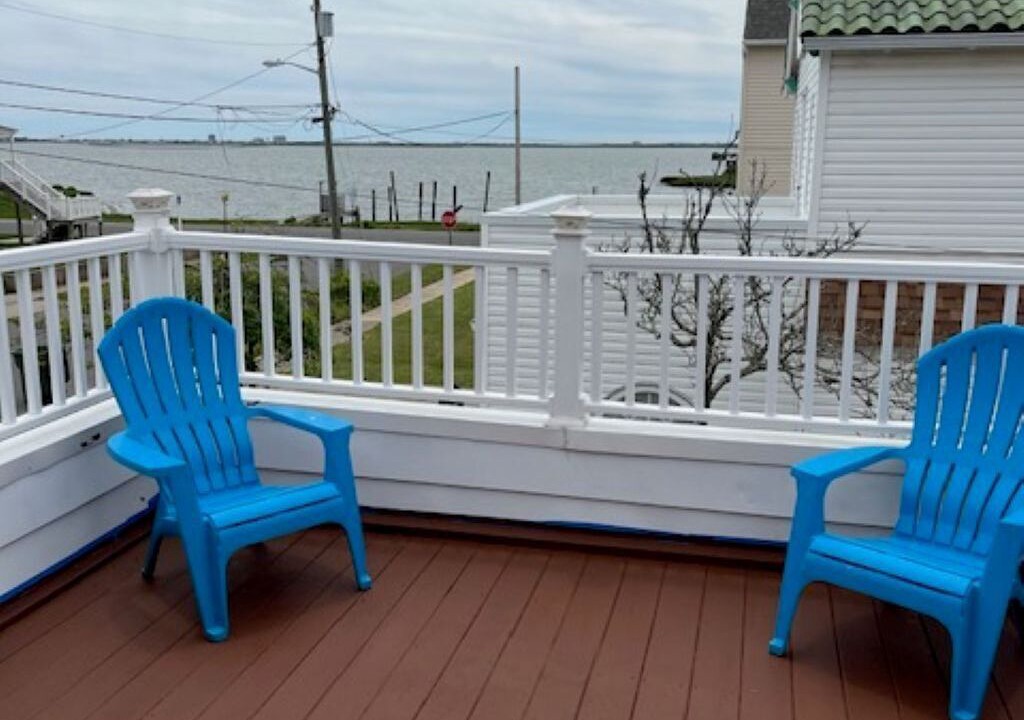 Photo of Outdoor in Pleasantville