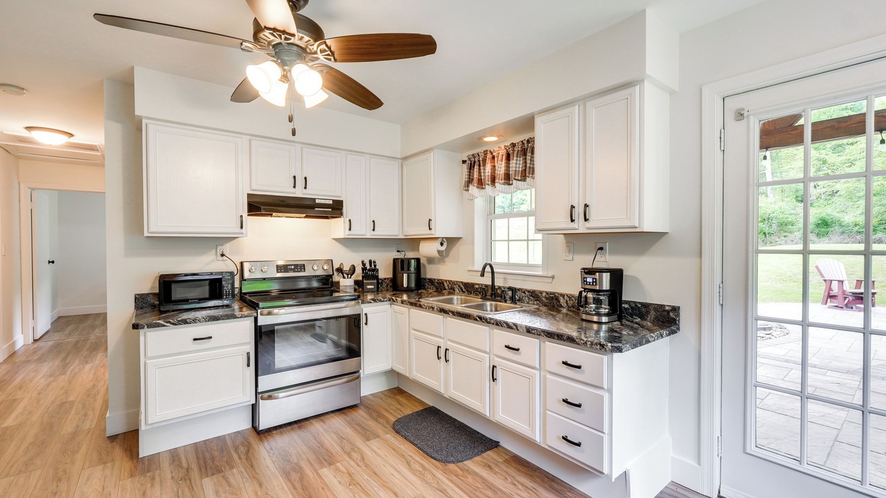 Photo of Kitchen in Dewart
