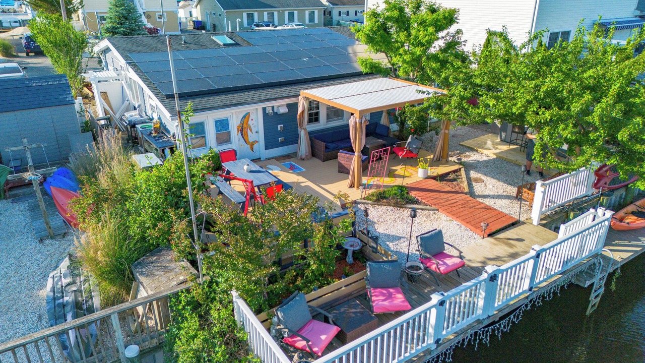 Photo of Patio Balcony in Beach Haven West