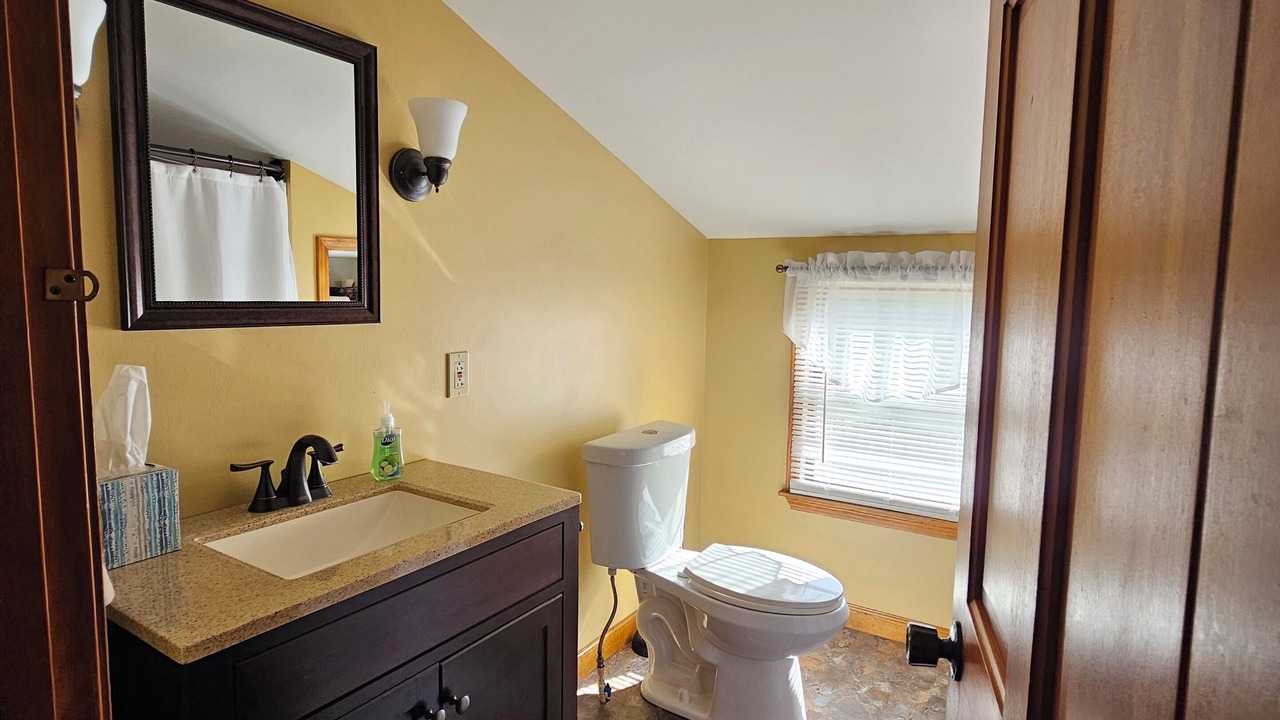 Photo of Bathroom in Pymatuning South