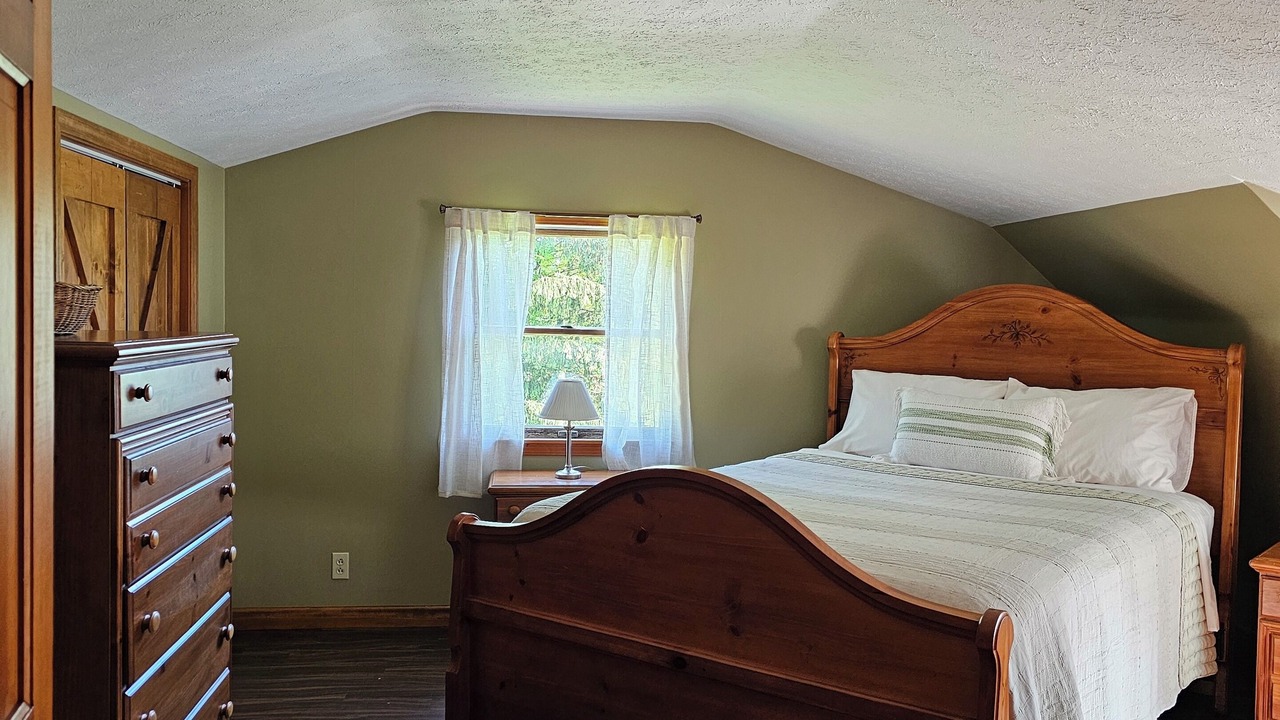 Photo of Bedroom in Pymatuning South