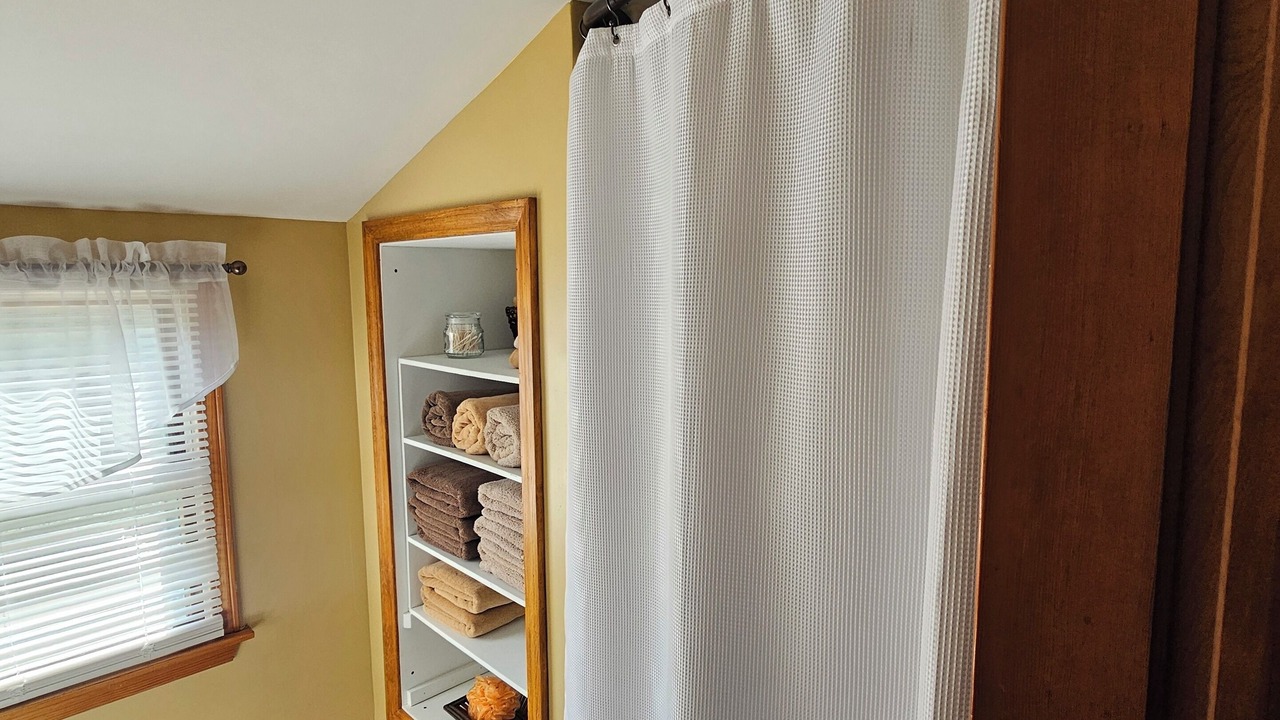 Photo of Bathroom in Pymatuning South