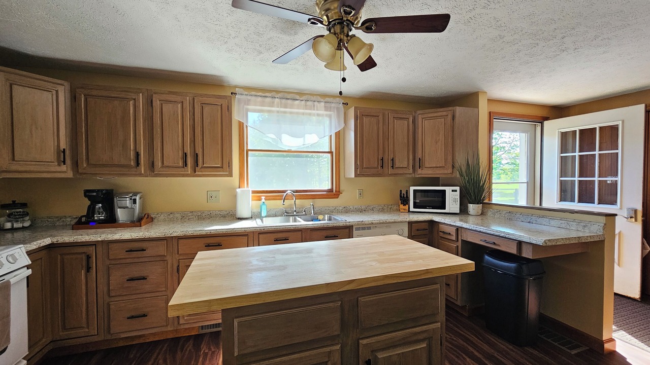 Photo of Kitchen in Pymatuning South