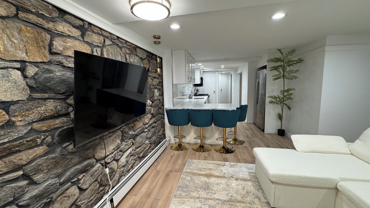 Photo of Livingroom in Bryn Mawr